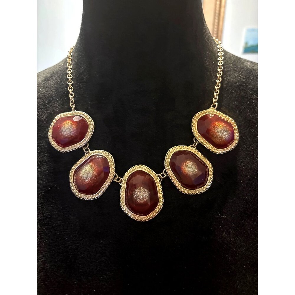 NY Gold-Tone Red Statement Bib Necklace Faceted faux stones gold accents 11”
